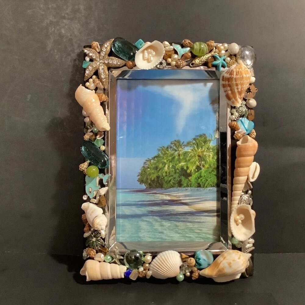 JEWELED FRAME Vtg & Mod Jewelry Sea Shells Ocean Life 5x7 Original Artist Design
